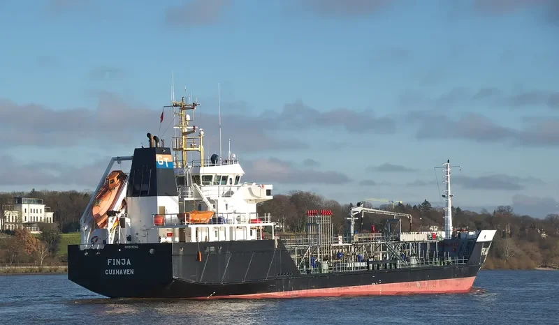FINJA Tanker IMO 9212345 photo 2