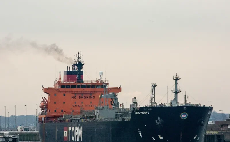 SHIP TRINITY Tanker IMO 9212395 photo 4