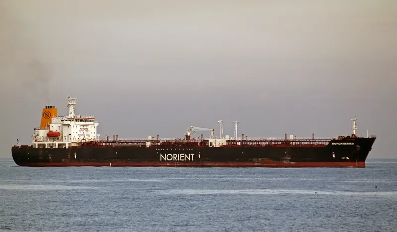 CHAMTANG Tanker IMO 9212400 photo 5