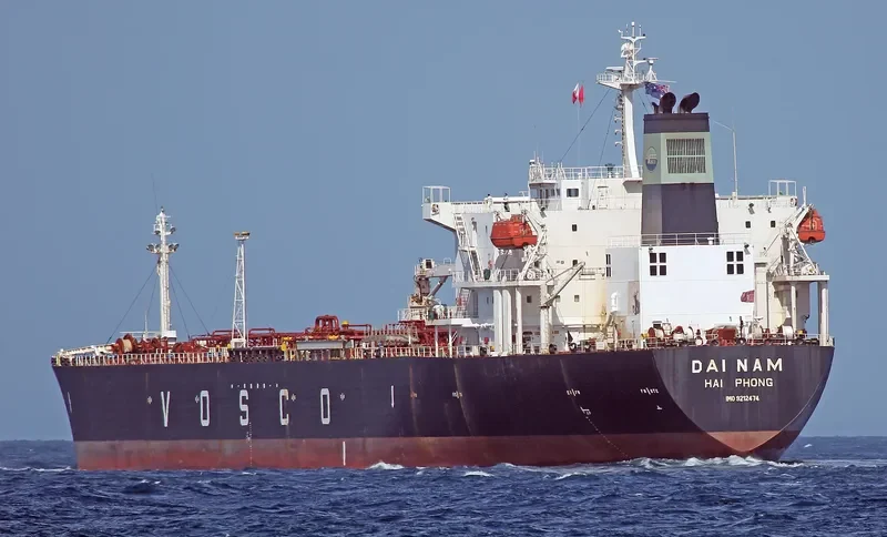 DAI Tanker IMO 9212474 photo 2