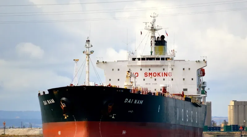 DAI Tanker IMO 9212474 photo 10