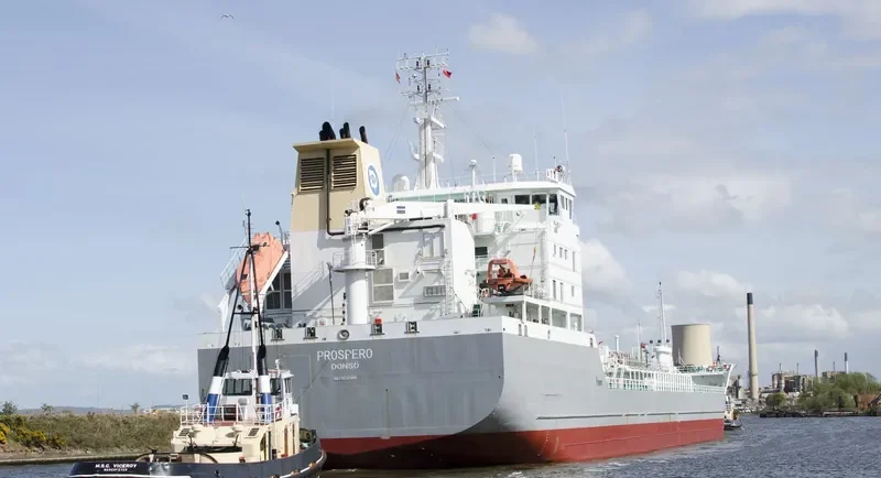 GRIYA JAWA Tanker IMO 9212589 photo 4