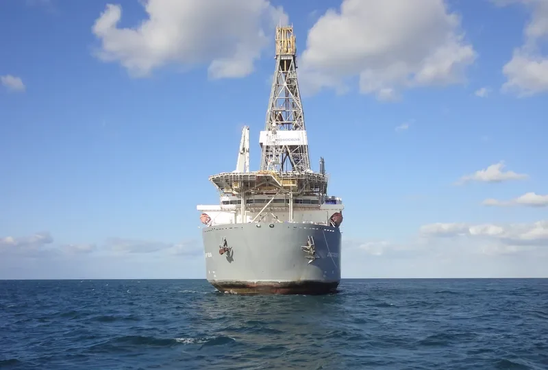 DISCOVERER DEEP SEAS General Cargo IMO 9212802