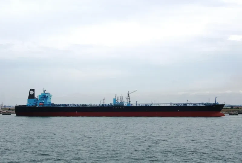 EM LONGEVITY Tanker IMO 9212864 photo 6