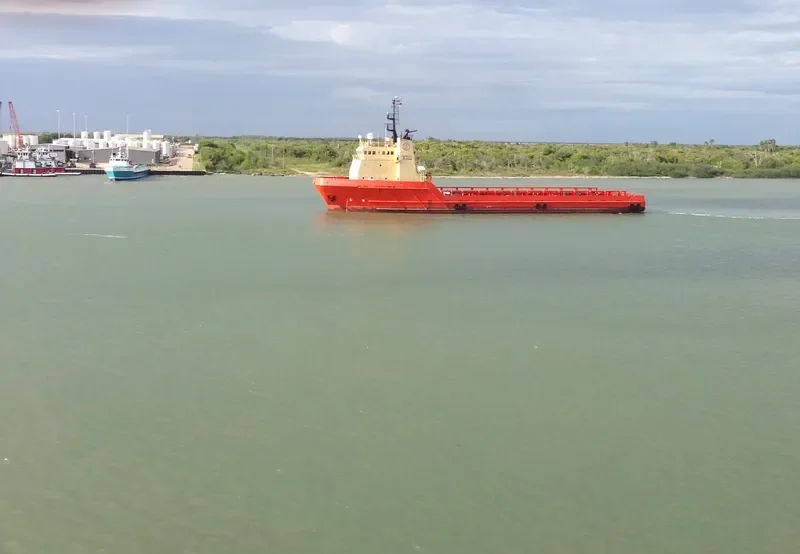 C PROVIDER Offshore Vessel IMO 9213014 photo 2