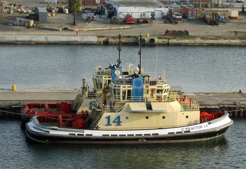 C TRACTOR 14 General Cargo IMO 9213038 photo 4