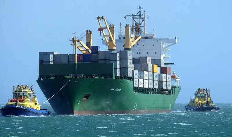 MERATUS JIMBARAN Container Ship IMO 9213105 photo 5