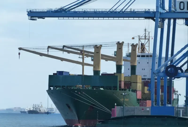 MERATUS JAYAGIRI Container Ship IMO 9213117 photo 5