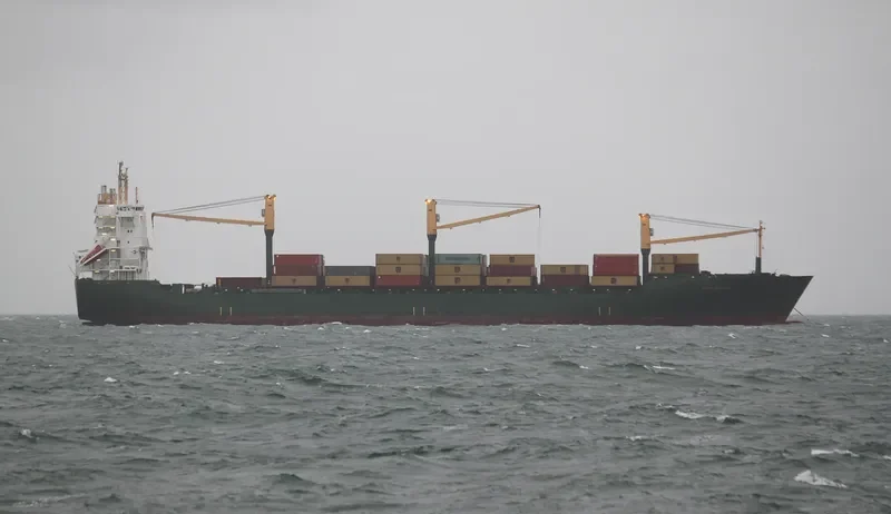 MERATUS JAYAGIRI Container Ship IMO 9213117 photo 8