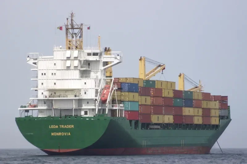 MERATUS JAYAGIRI Container Ship IMO 9213117 photo 9