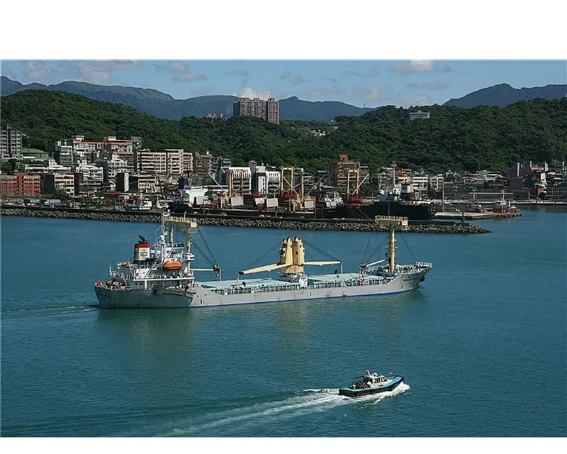 DEFENDER General Cargo IMO 9213210 photo 9