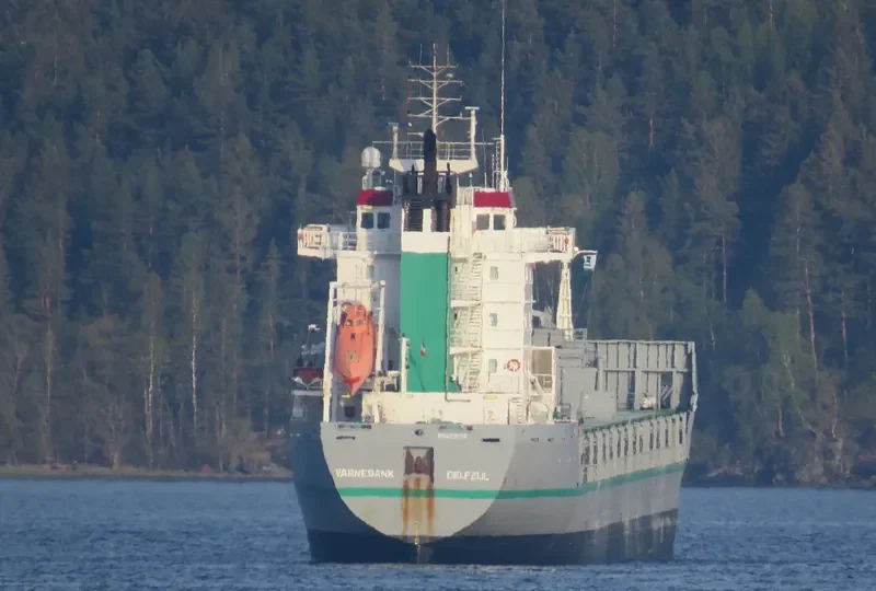 VARNEBANK Container Ship IMO 9213739 photo 2