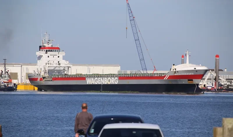 VANCOUVERBORG Container Ship IMO 9213741 photo 6