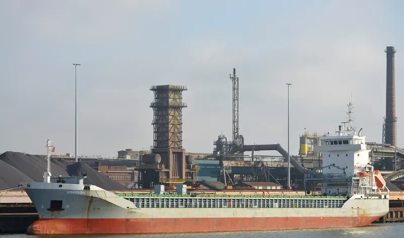 LONGDUIN Container Ship IMO 9213882 photo 7