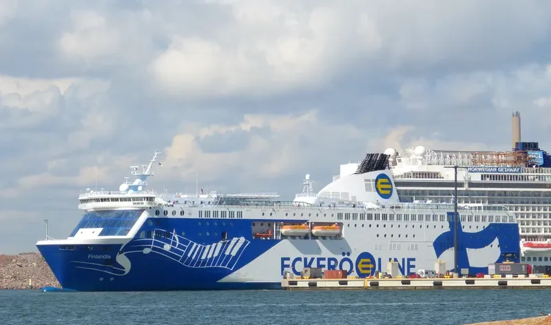 FINLANDIA Ro-Ro IMO 9214379