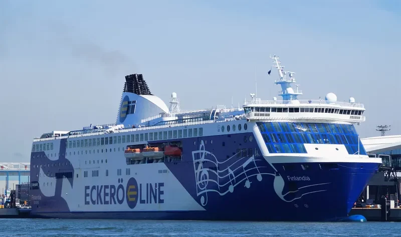 FINLANDIA Ro-Ro IMO 9214379 photo 3