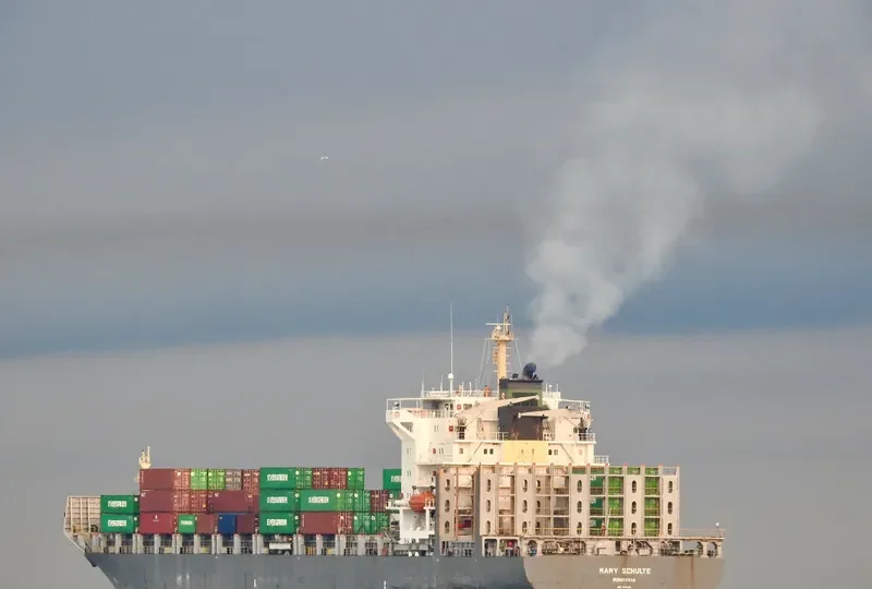 LILA ATHENS Container Ship IMO 9214525 photo 2