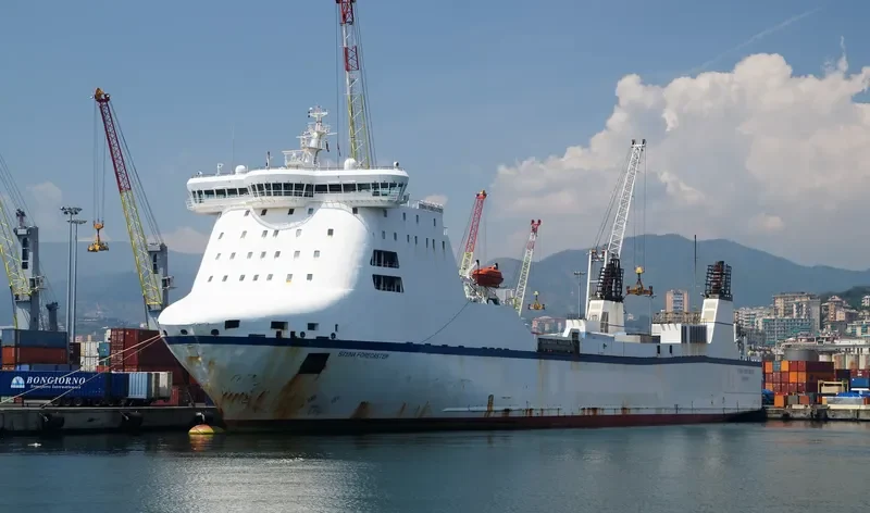 STENA FORECASTER Ro-Ro IMO 9214678 photo 7