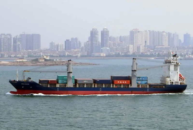 RELIANCE Container Ship IMO 9214927 photo 8