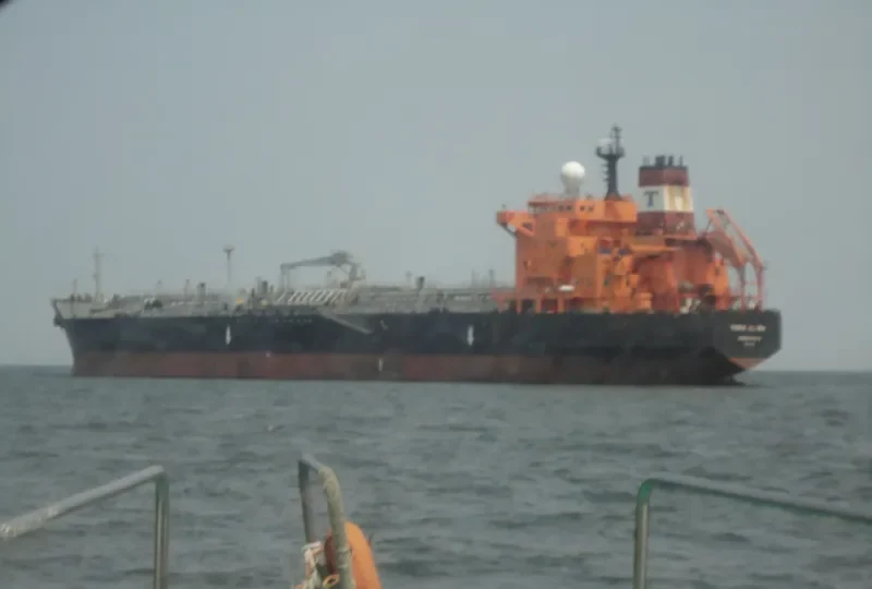 MYRI JOY Tanker IMO 9215098 photo 7