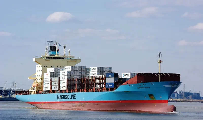 JEPPESEN MAERSK Container Ship IMO 9215165 photo 3
