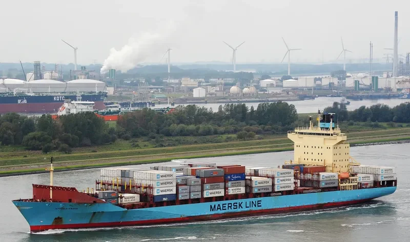 JEPPESEN MAERSK Container Ship IMO 9215165 photo 8
