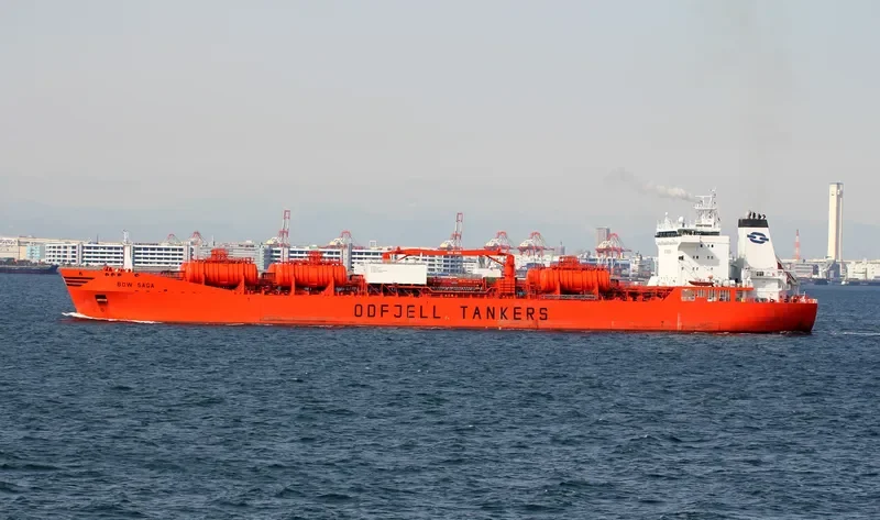 BOW SAGA Tanker IMO 9215309 photo 6