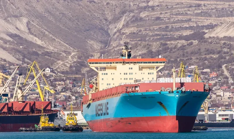 W KITHIRA Container Ship IMO 9215323 photo 9