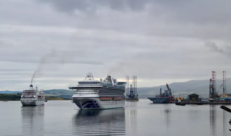 CARIBBEAN PRINCESS Passenger Ship IMO 9215490 photo 3