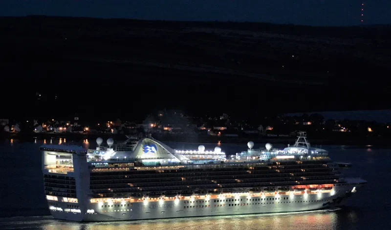 CARIBBEAN PRINCESS Passenger Ship IMO 9215490 photo 7