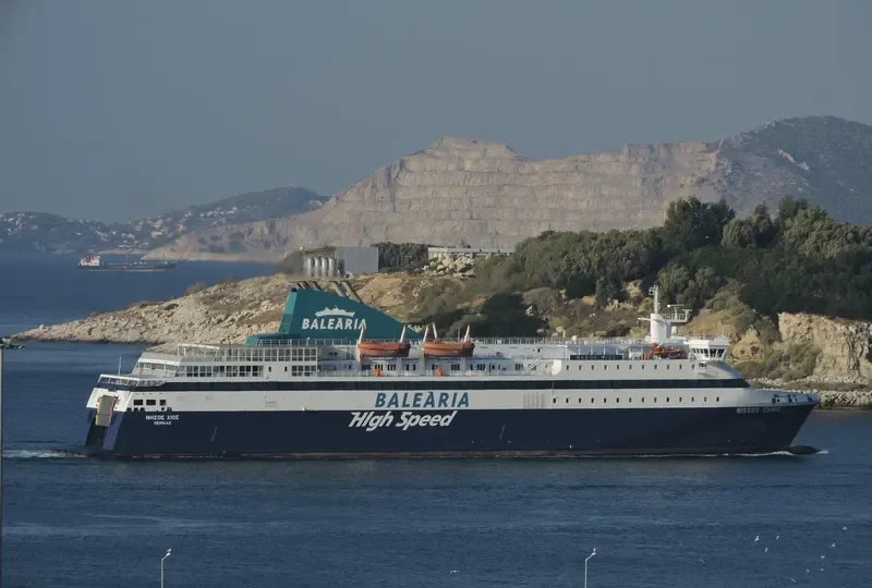 NISSOS CHIOS Ro-Ro IMO 9215555 photo 3