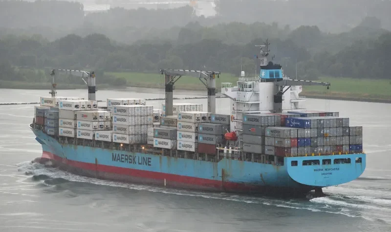 MAERSK NEWCASTLE Container Ship IMO 9215878 photo 10