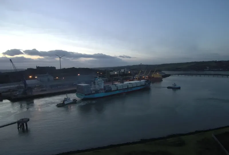 MAERSK NESTON Container Ship IMO 9215907