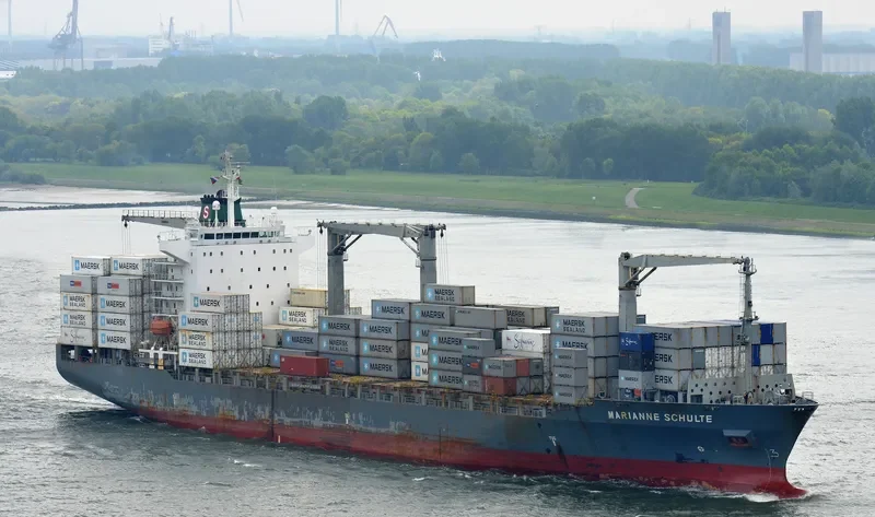 MAERSK NESTON Container Ship IMO 9215907 photo 6