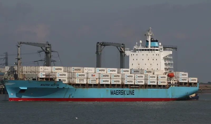 MAERSK NESTON Container Ship IMO 9215907 photo 7