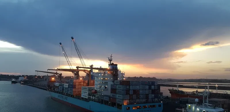 MAERSK NORTHAMPTON Container Ship IMO 9215919