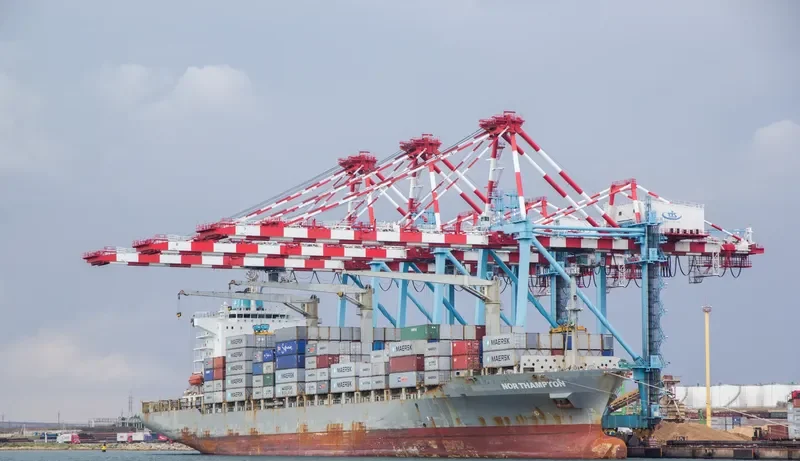 MAERSK NORTHAMPTON Container Ship IMO 9215919 photo 2