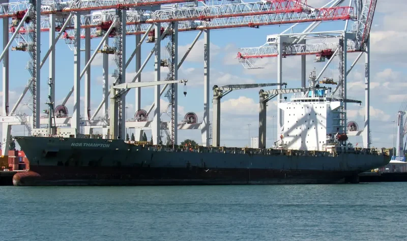 MAERSK NORTHAMPTON Container Ship IMO 9215919 photo 8