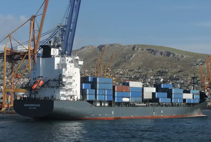 LANTAU ACE Container Ship IMO 9216353 photo 8