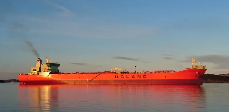 VINLAND Tanker IMO 9216389 photo 3