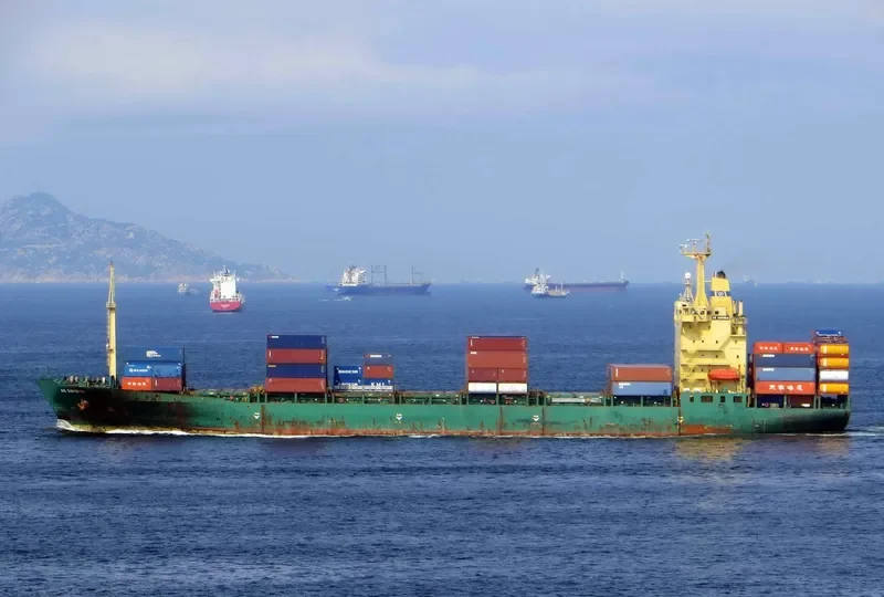VASI MOON Container Ship IMO 9216729 photo 3