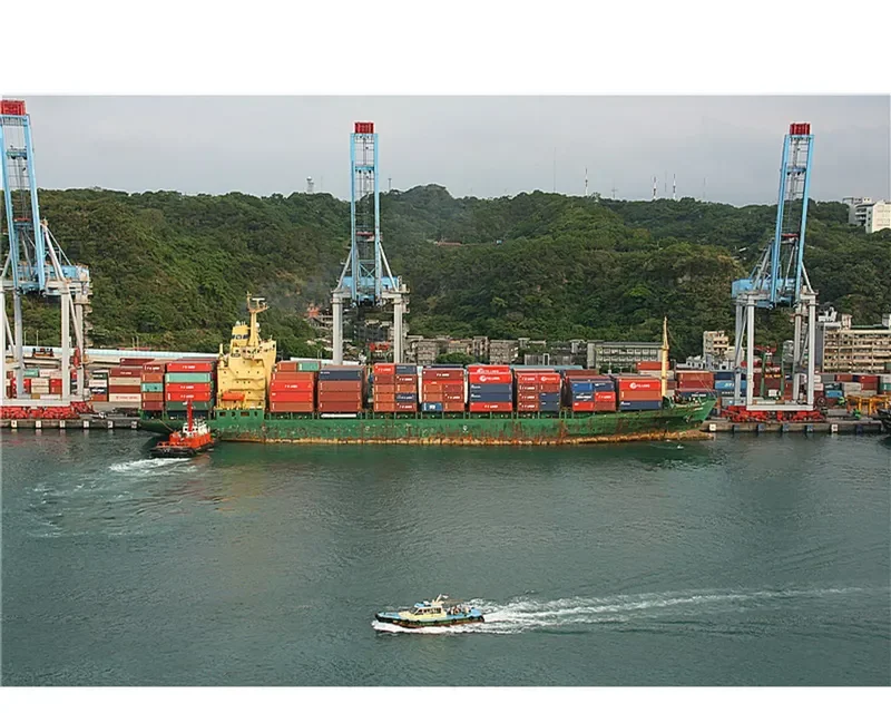VASI MOON Container Ship IMO 9216729 photo 6