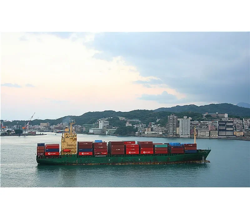 VASI MOON Container Ship IMO 9216729 photo 9