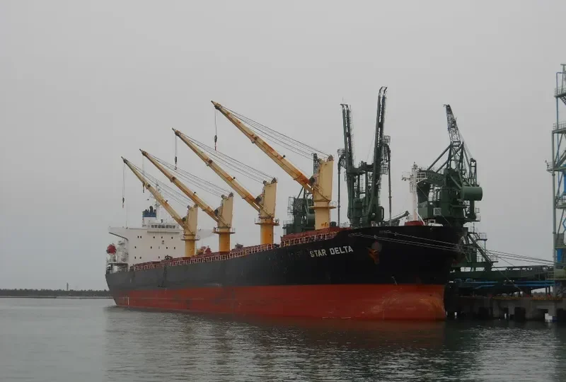 PRINCE M Bulk Carrier IMO 9216808 photo 7