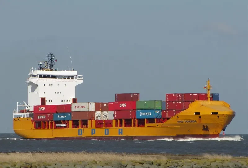 HAI SU 1 Container Ship IMO 9216846 photo 5