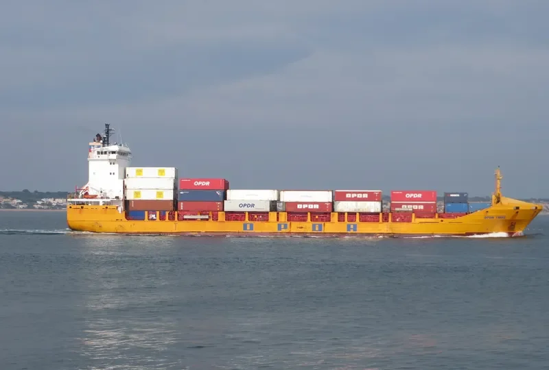 TANG SHAN GANG JI 1 Container Ship IMO 9216858