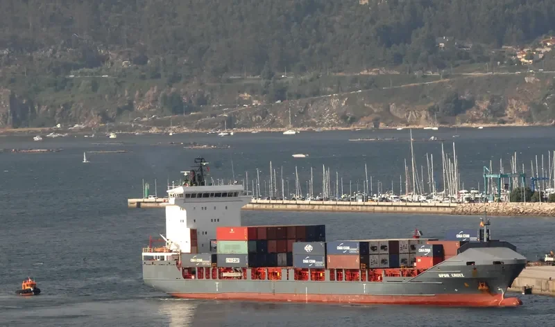 TANG SHAN GANG JI 1 Container Ship IMO 9216858 photo 9