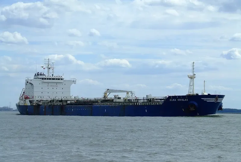 ELKA NIKOLAS Tanker IMO 9216901 photo 2
