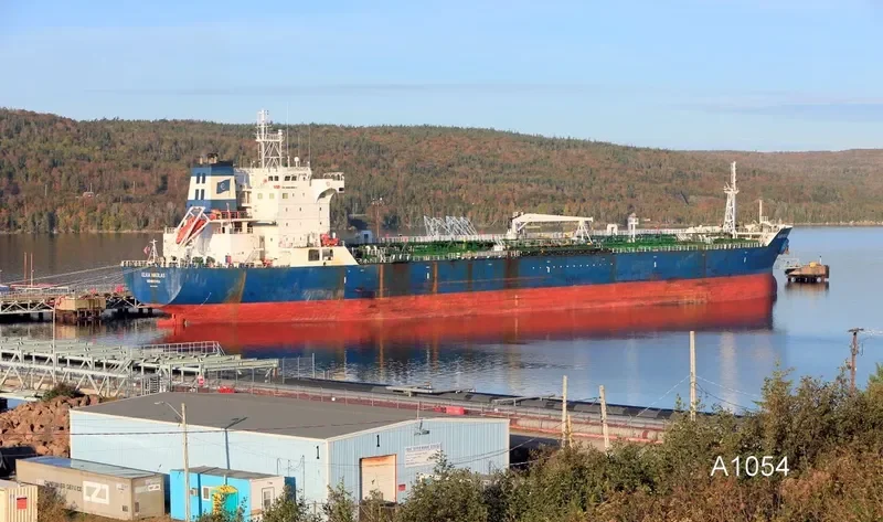 ELKA NIKOLAS Tanker IMO 9216901 photo 3
