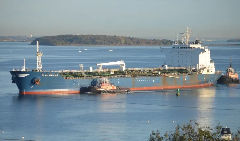 ELKA NIKOLAS Tanker IMO 9216901 photo 8